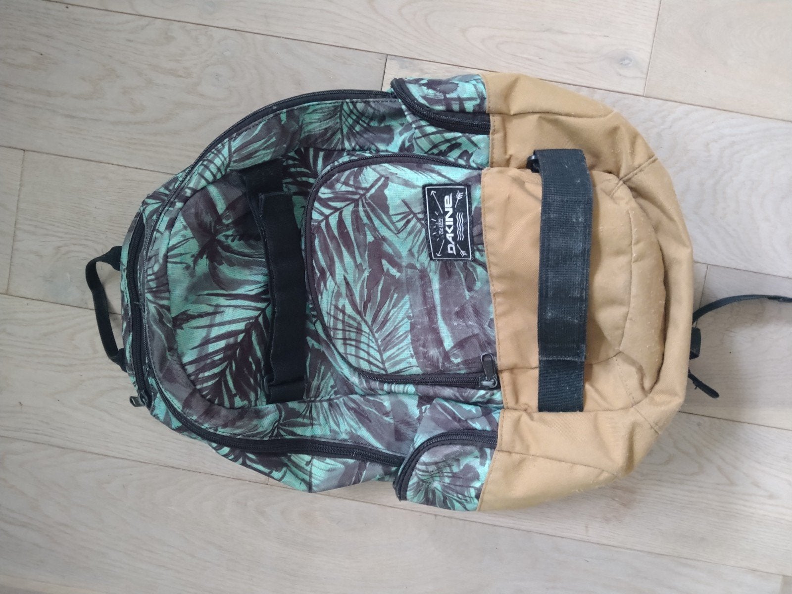 Dakine rugzak, Ophalen of Verzenden, Gebruikt, 25 tot 40 cm, Overige merken