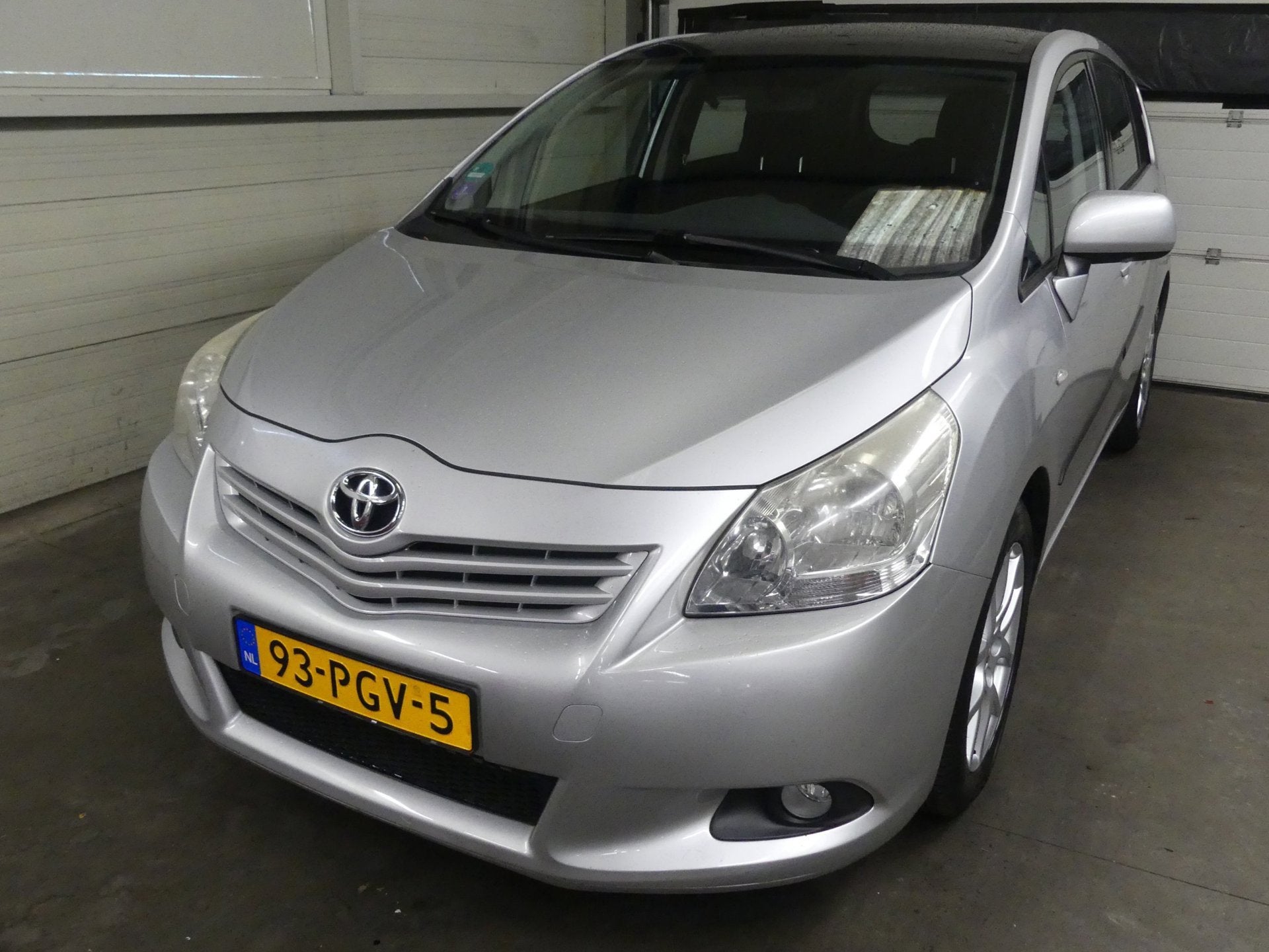 Toyota Verso 1.8 VVT-i Business Limited - Automaat - Trekhaa, Euro 5, Gebruikt, Zwart, 4 cilinders