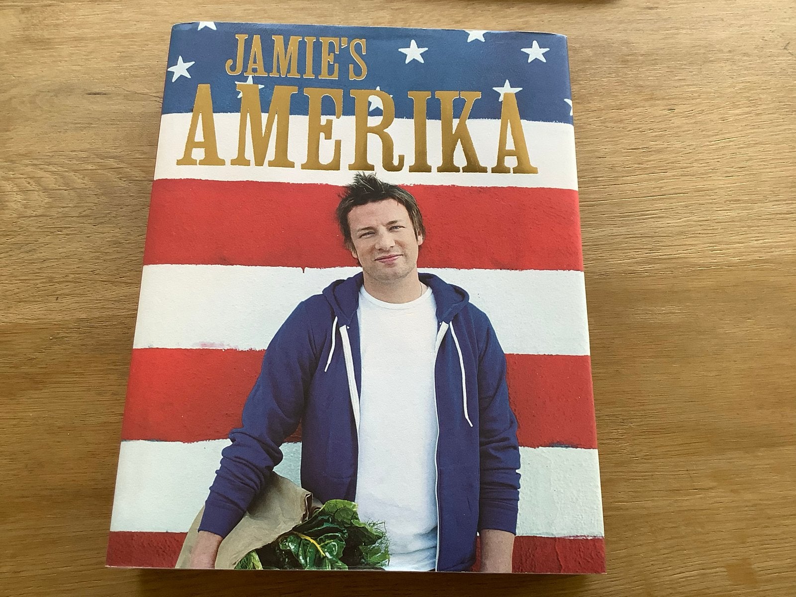 Jamie's Amerika - Jamie Oliver Kookboek, Boeken, Ophalen of Verzenden, Zo goed als nieuw, Overige gebieden, Hoofdgerechten