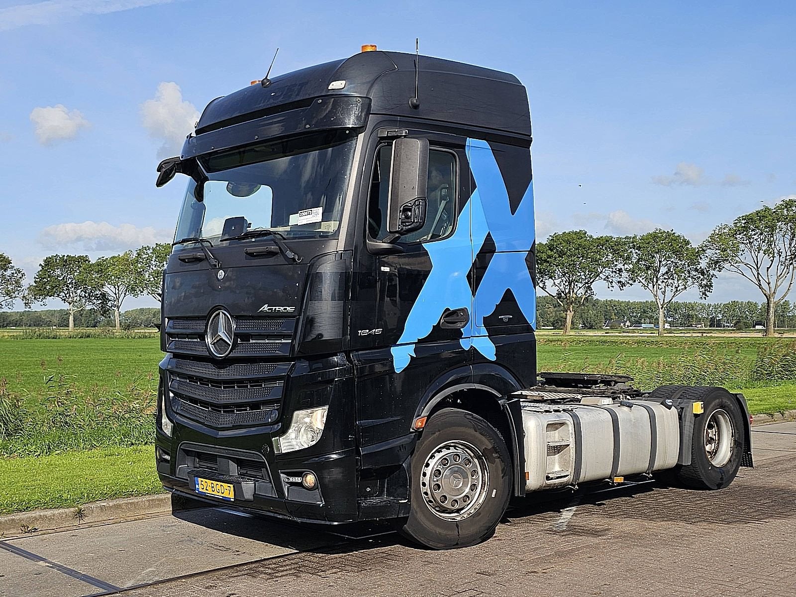 MERCEDES-BENZ ACTROS 1845 LS, Auto's, Automaat, Euro 6, Zwart, Bedrijf