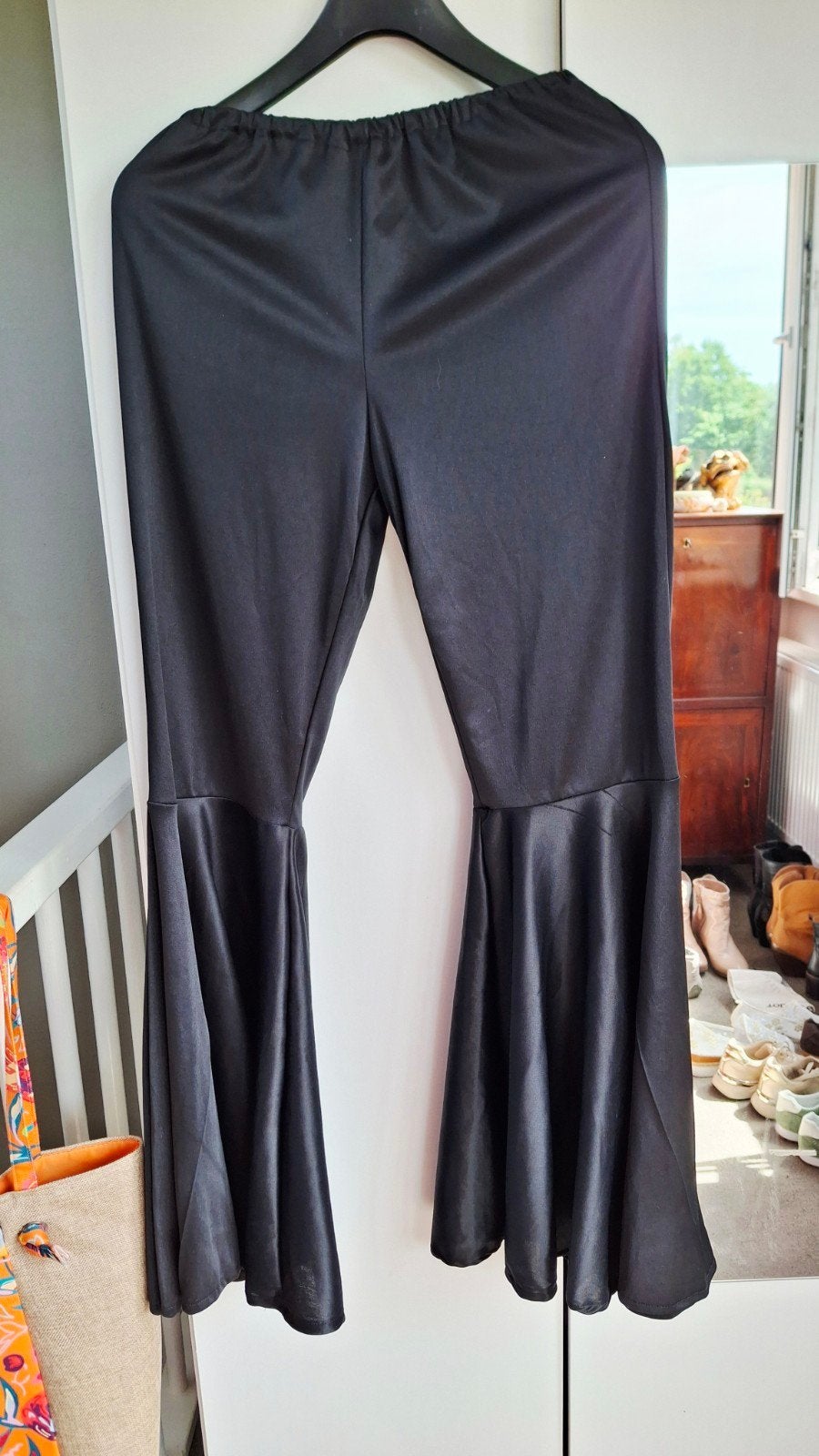 Fout feestje, Kleding | Dames, Maat 38/40 (M), Zwart, Ophalen of Verzenden, Zo goed als nieuw