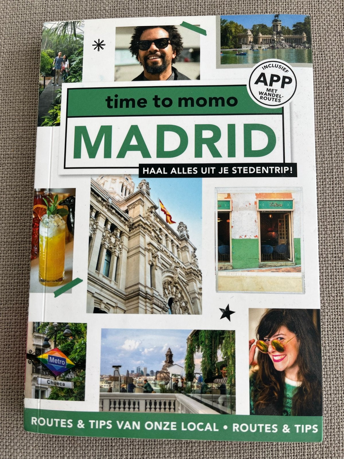 Time to Momo Madrid Reisgids - incl uitvouwbare kaart ZGAN, Europa, Zo goed als nieuw, Reisgids of -boek, Ophalen