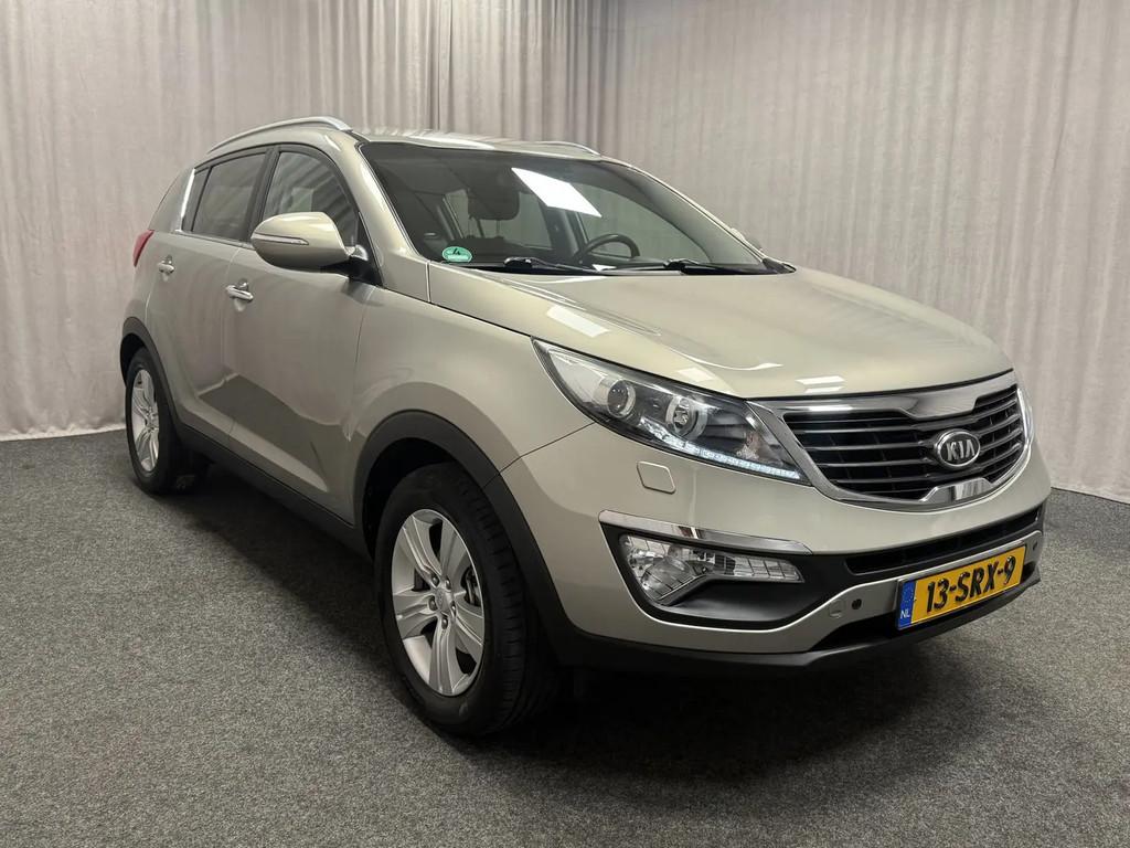 Kia Sportage 2.0 X-clusive € 7.850,00, 1355 kg, 1998 cc, 4 cilinders, Handgeschakeld