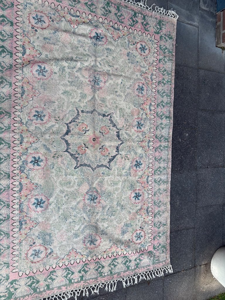 Foto 4 van Rozenkelim vloerkleed