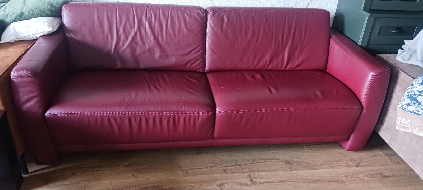 3 zits lederen bank + tv op stander, Ophalen, Driepersoons, Zo goed als nieuw, 200 tot 250 cm