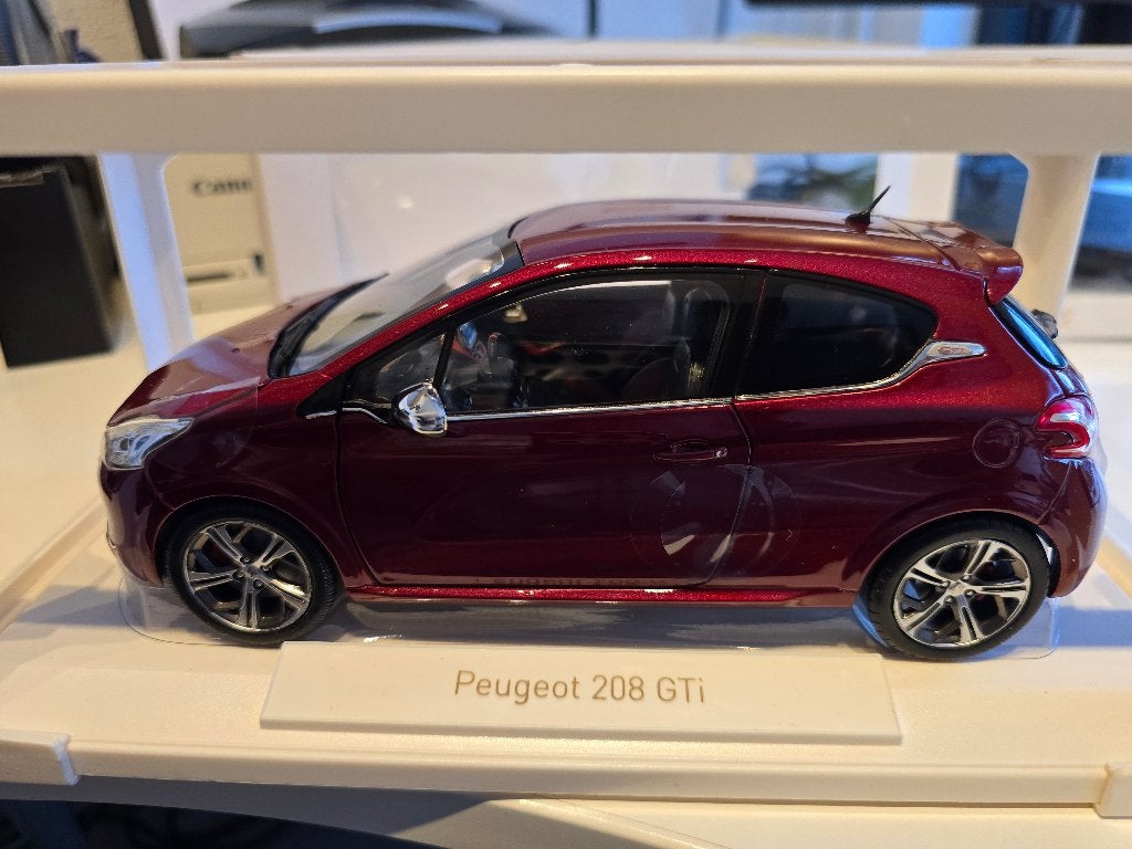 Peugeot 208 GTi 2013 1/18, Ophalen of Verzenden, Nieuw, Auto, Norev