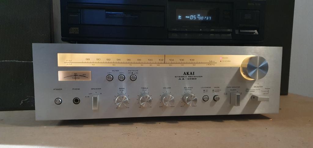 Akai AA-1020 stereo receiver, Gebruikt, Ophalen, Overige merken, Minder dan 60 watt