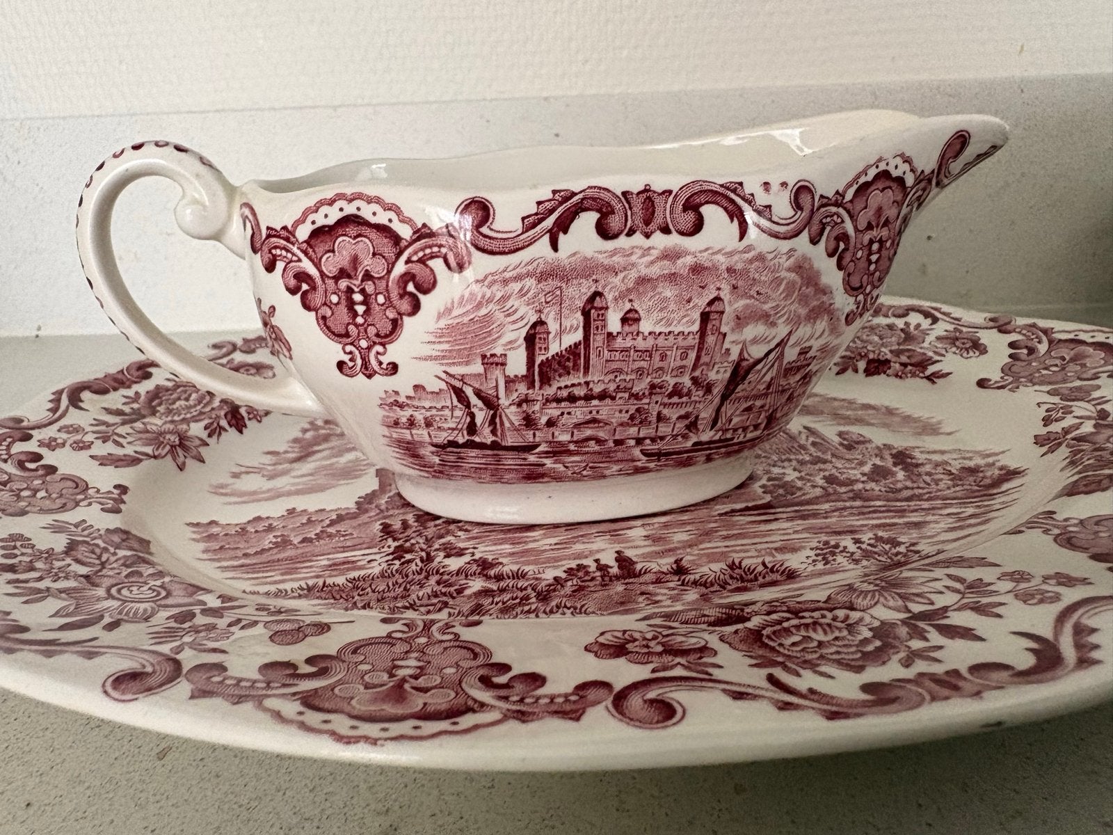 Royal Wedgwood 'Royal Homes of Britain' servies, Antiek en Kunst, Antiek | Servies compleet, Ophalen