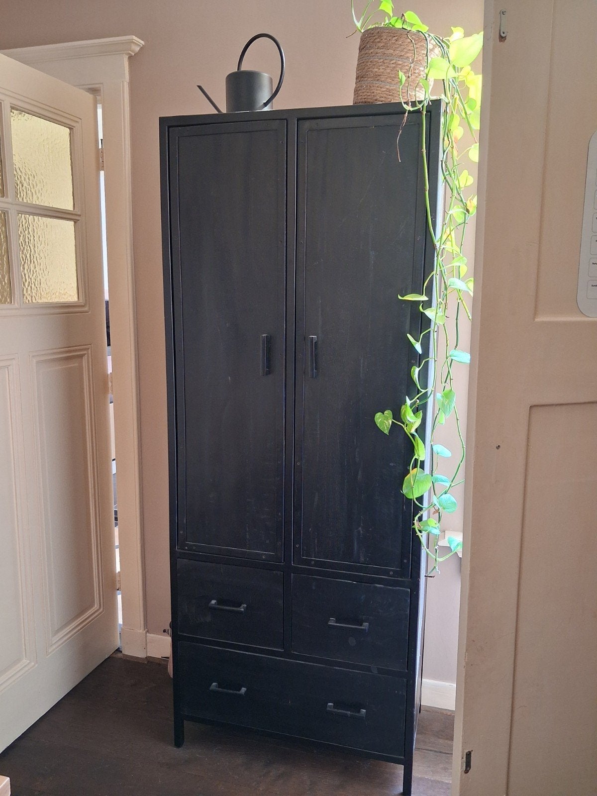 kast Rebellenclub 190 cm bij 75 cm, Huis en Inrichting, Ophalen, Gebruikt