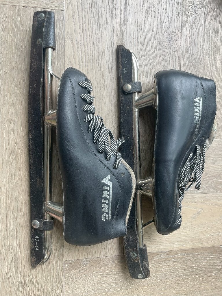 VIKING mid-hoge noren maat 44, Sport en Fitness, Schaatsen, Viking, Gebruikt, Ophalen of Verzenden, Noren