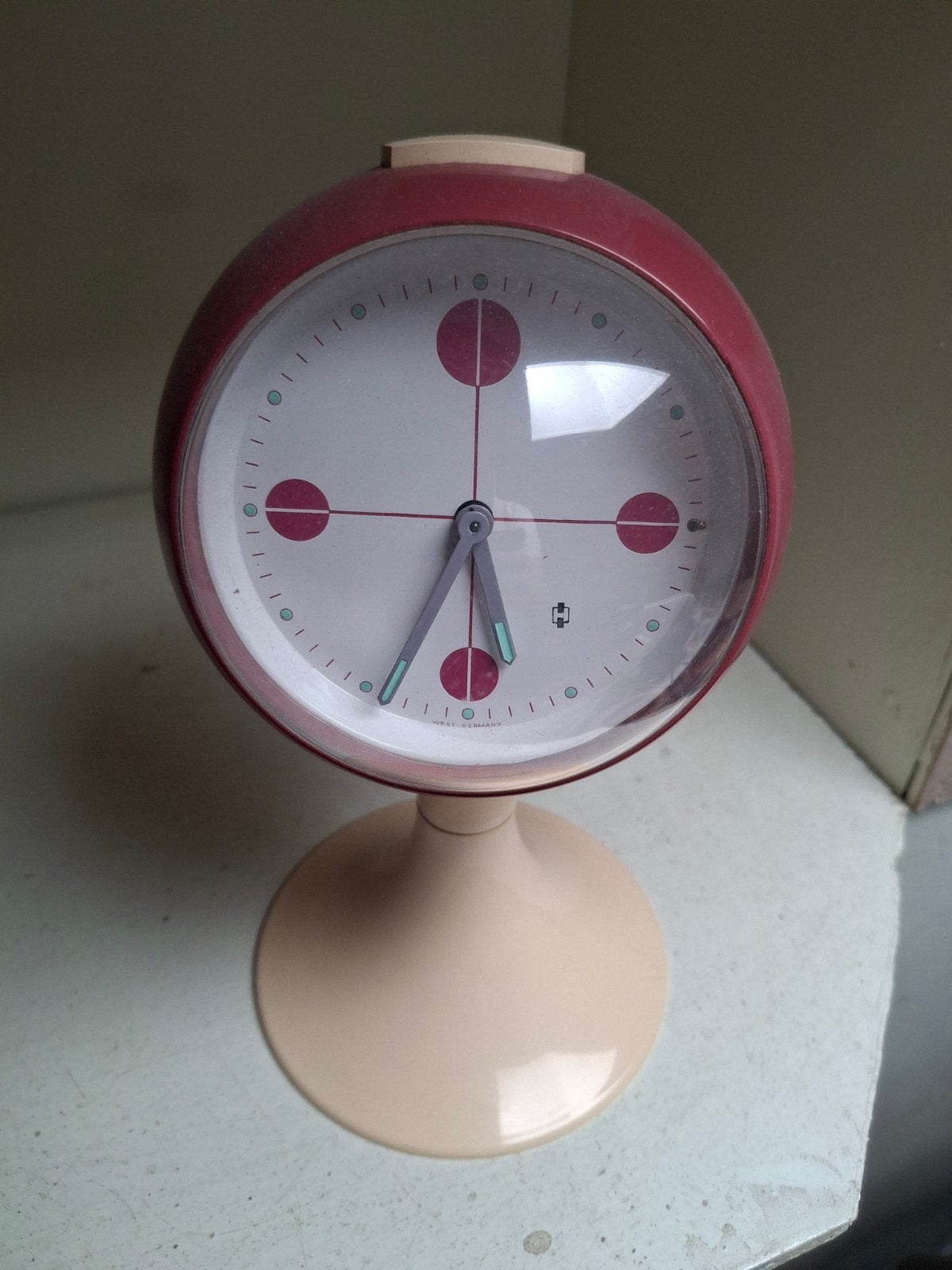 Vintage West Germany Wekker - Rood/Beige Design, Ophalen of Verzenden