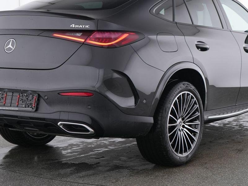 Mercedes-Benz GLC-klasse Coupé 300e 4MATIC Business Solutio, Auto's, Mercedes-Benz, Automaat, Gebruikt, 4 cilinders, Plug-in hybride