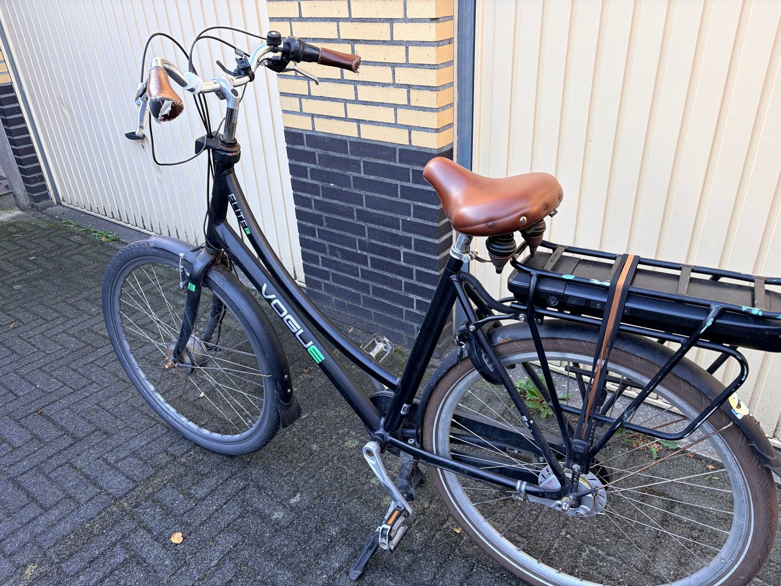 Vogue Elite elektrische fiets - Zwart, gebruikt, Gebruikt, 51 tot 55 cm, 30 tot 50 km per accu, Ophalen