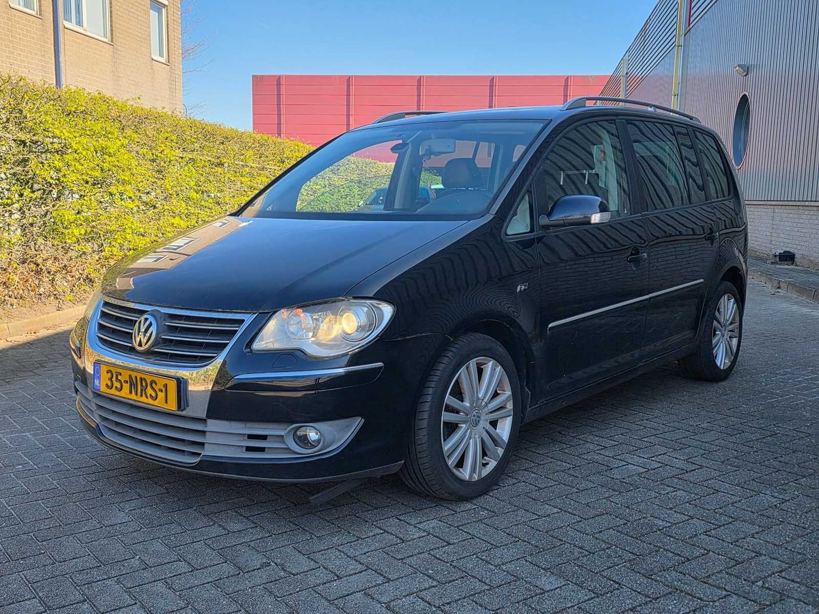 Volkswagen - 2007 - Touran - 1.4 TSI Highl. Bns - 35-NRS-1, Auto's, Gebruikt, 4 cilinders, Zwart, 170 pk
