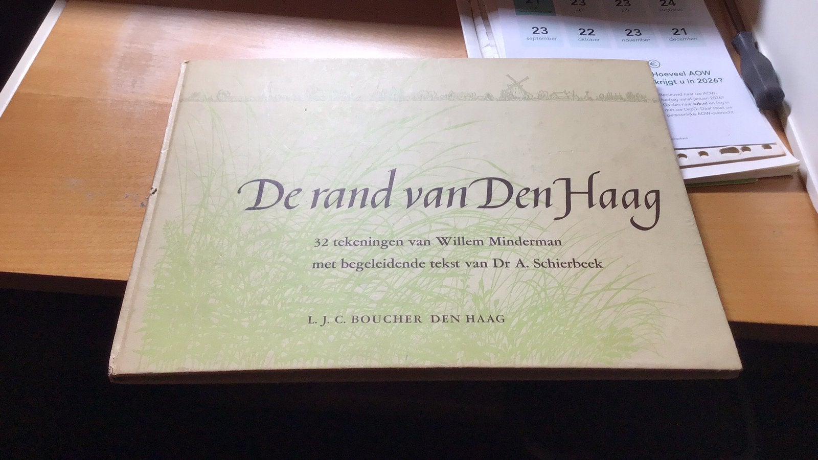 De rand van den haag  Willem minderman 32 tekeningen, Ophalen of Verzenden, Zo goed als nieuw