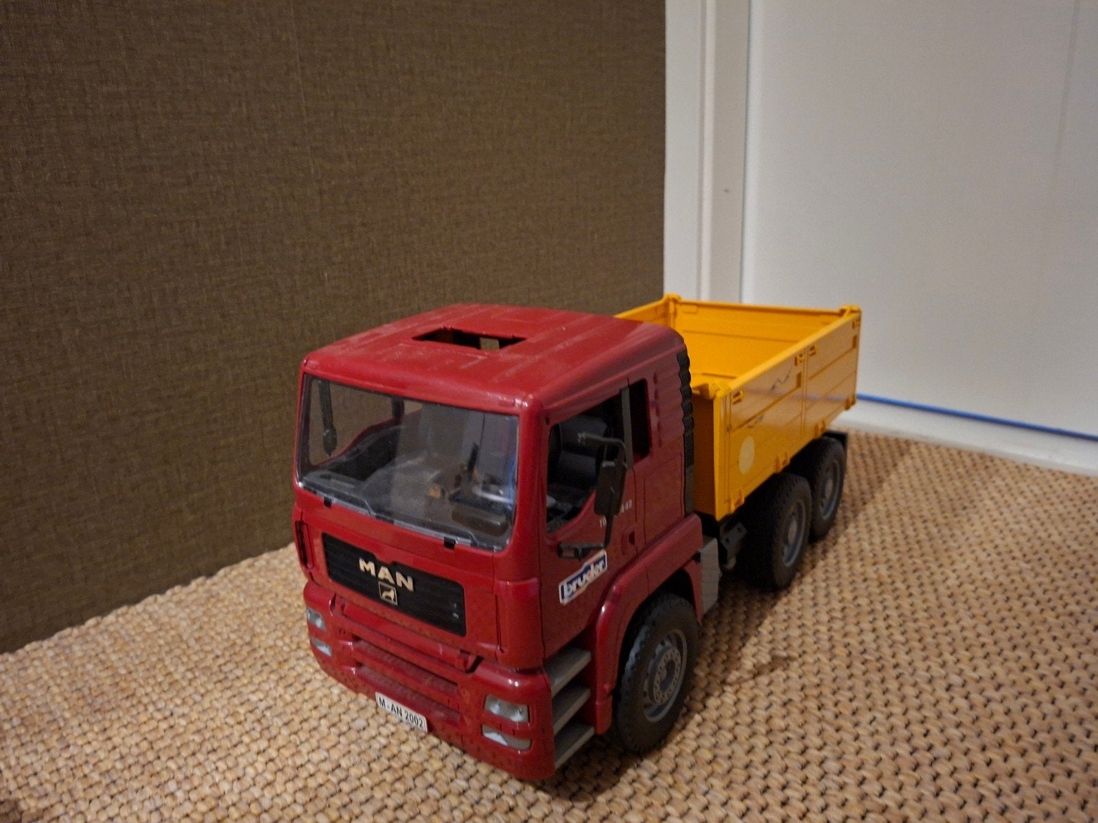 Bruder vrachtwagen kiepwagen, Ophalen, Gebruikt