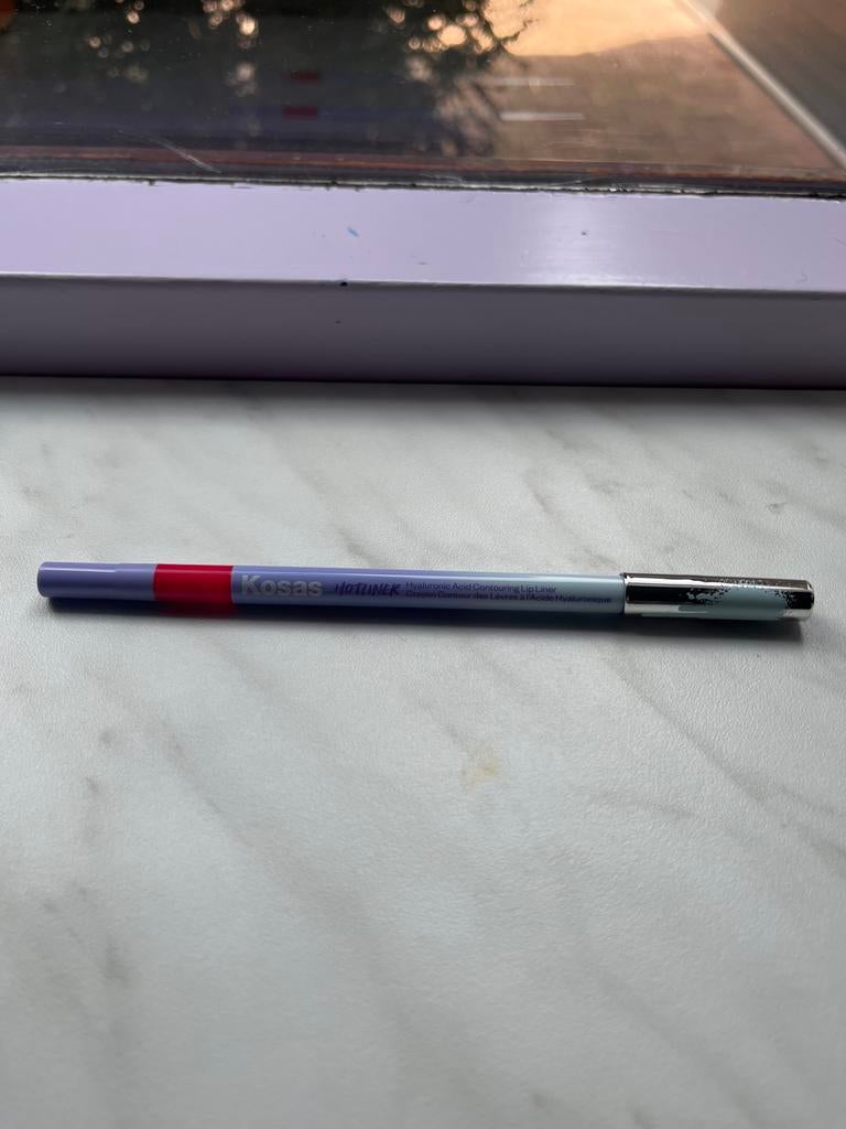 Kosas HotLiner Hyaluronic Acid Lip Liner, Lippen, Ophalen of Verzenden, Zo goed als nieuw, Make-up
