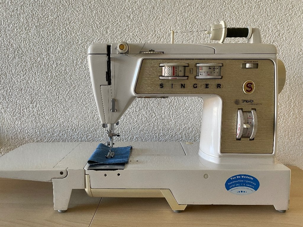 Mooie vintage naaimachine; Singer 760, Hobby en Vrije tijd, Ophalen, Gebruikt, Naaimachine, Singer