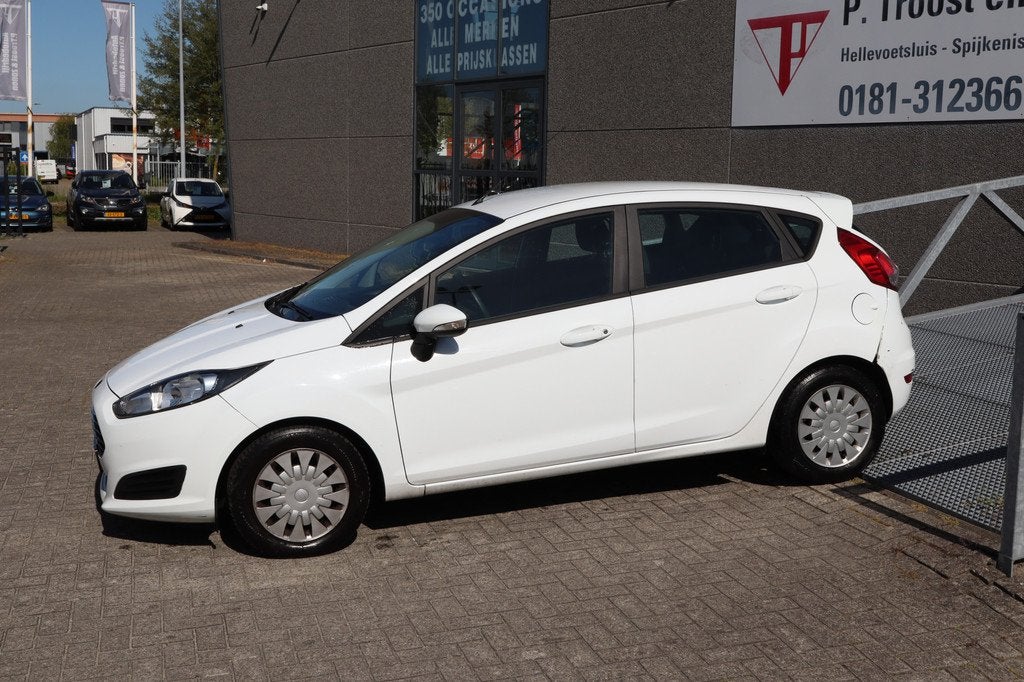 Ford Fiesta 1.6 TDCi Airco/Navigatie/Bluetooth MEENEEMPRIJS/, Auto's, Ford, Voorwielaandrijving, Stof, Gebruikt, 4 cilinders