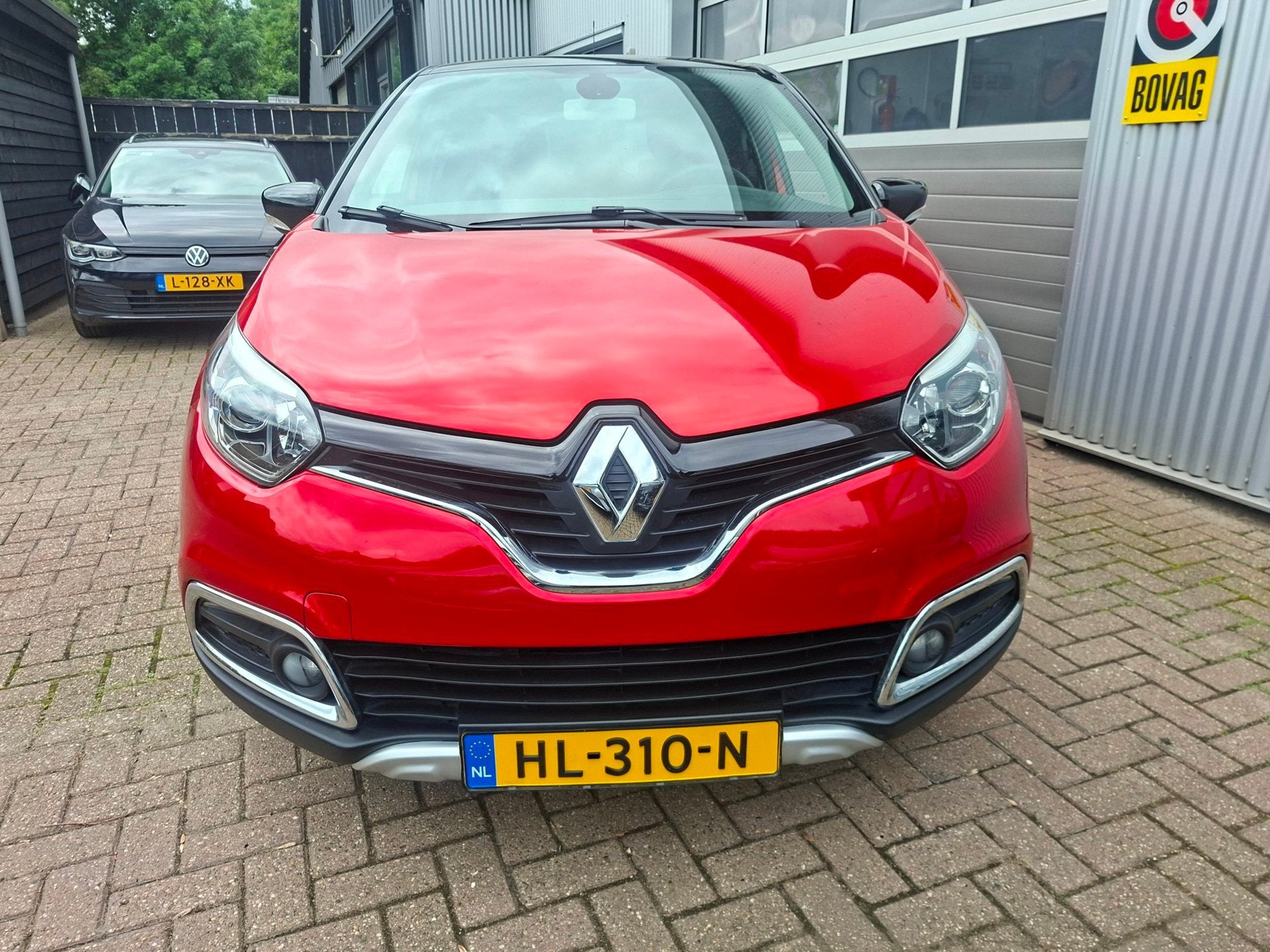 Foto 17 van Renault Captur 0.9 TCe Helly Hansen Camera Trekhaak
