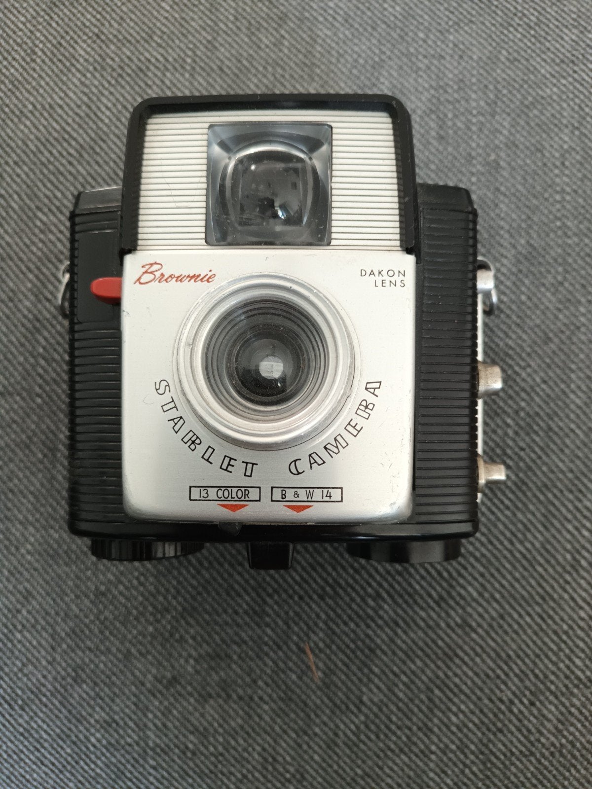 Vintage Kodak Brownie Starlet Camera - Werking Onbekend, Ophalen of Verzenden, Niet werkend, Compact, Kodak
