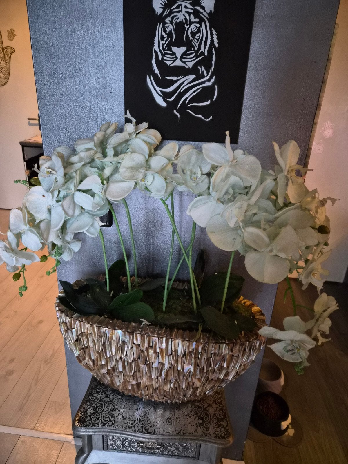 Prachtige kunst orchideeën, Binnen, Natuurlijk materiaal, Gebruikt, Met pot of vaas