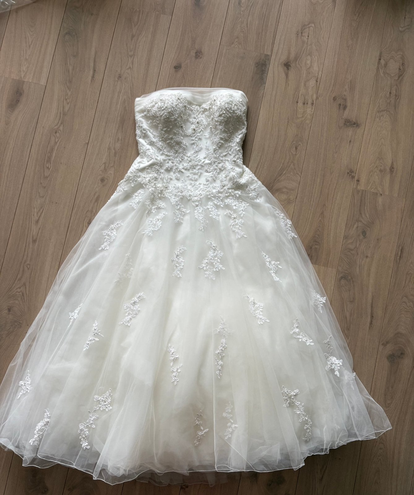 Prachtige tijdloze trouwjurk maat L, Kleding | Dames, Trouwkleding en Trouwaccessoires, Ophalen of Verzenden, Zo goed als nieuw