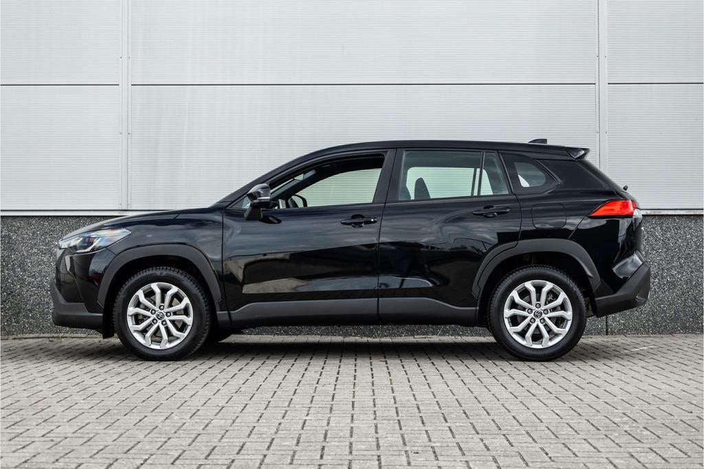 Toyota Corolla Cross 2.0 High Power Hybrid Active Camera / C, Stof, Gebruikt, 4 cilinders, Zwart