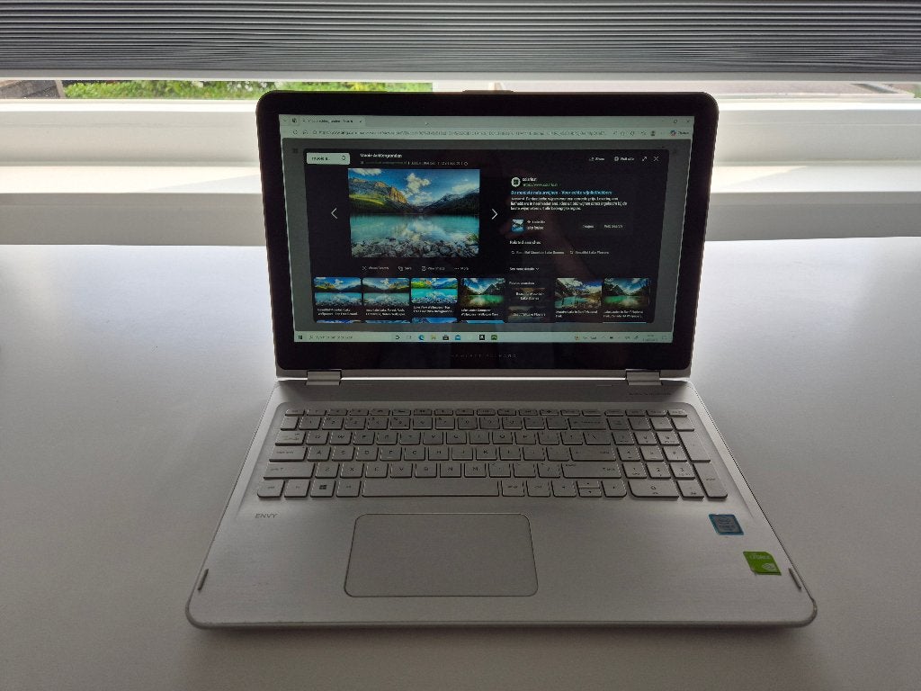 HP Envy Laptop 15-w110nd x360 i5 4GB RAM 256GB SSD, Hp, 2 tot 3 Ghz, Ophalen of Verzenden, Met videokaart
