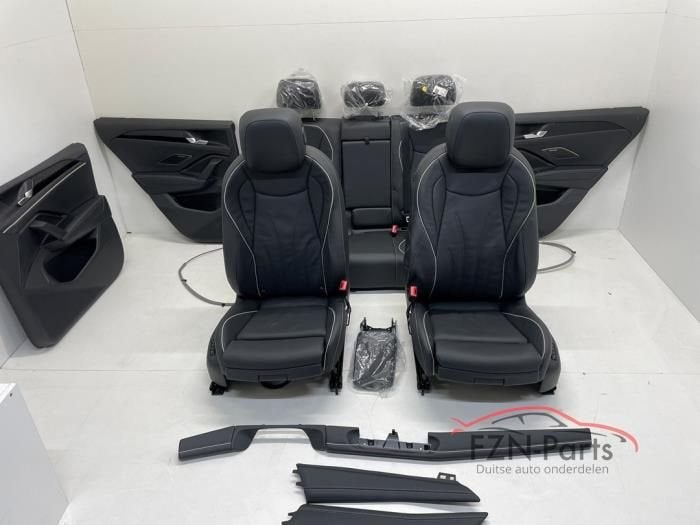VW Tiguan 571 Interieur Leer met deurpanelen Harman kardon, Ophalen of Verzenden, Gebruikt