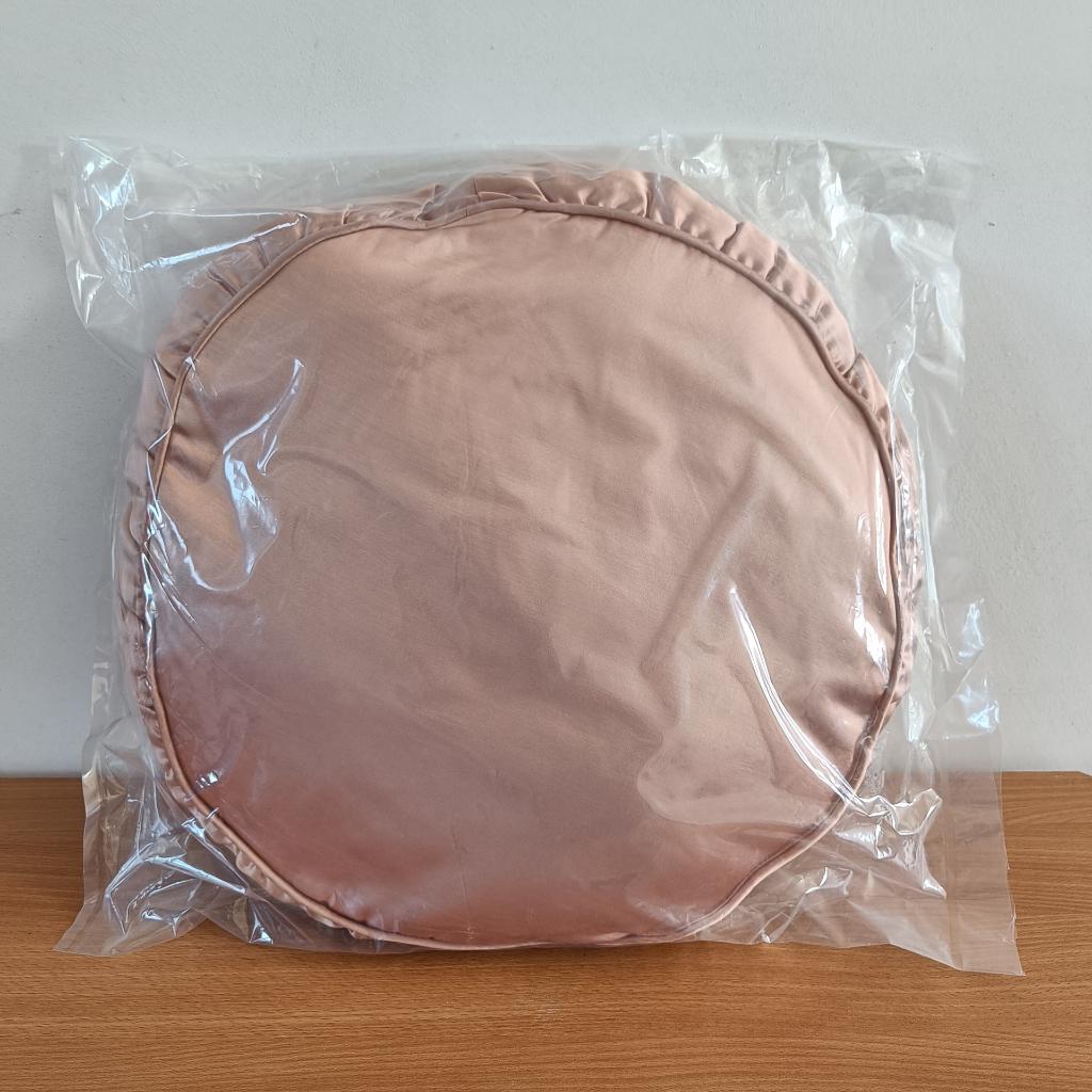 Riverdale | Kussen Soft | Roze | 40cm, Info@riverdale.nl, Beige, Rond, Nieuw