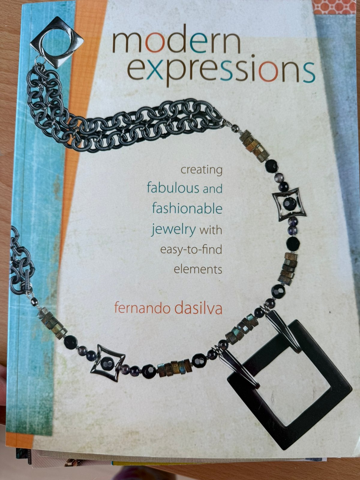 Modern expressions, Boeken, Ophalen of Verzenden, Gelezen, Sieraden maken
