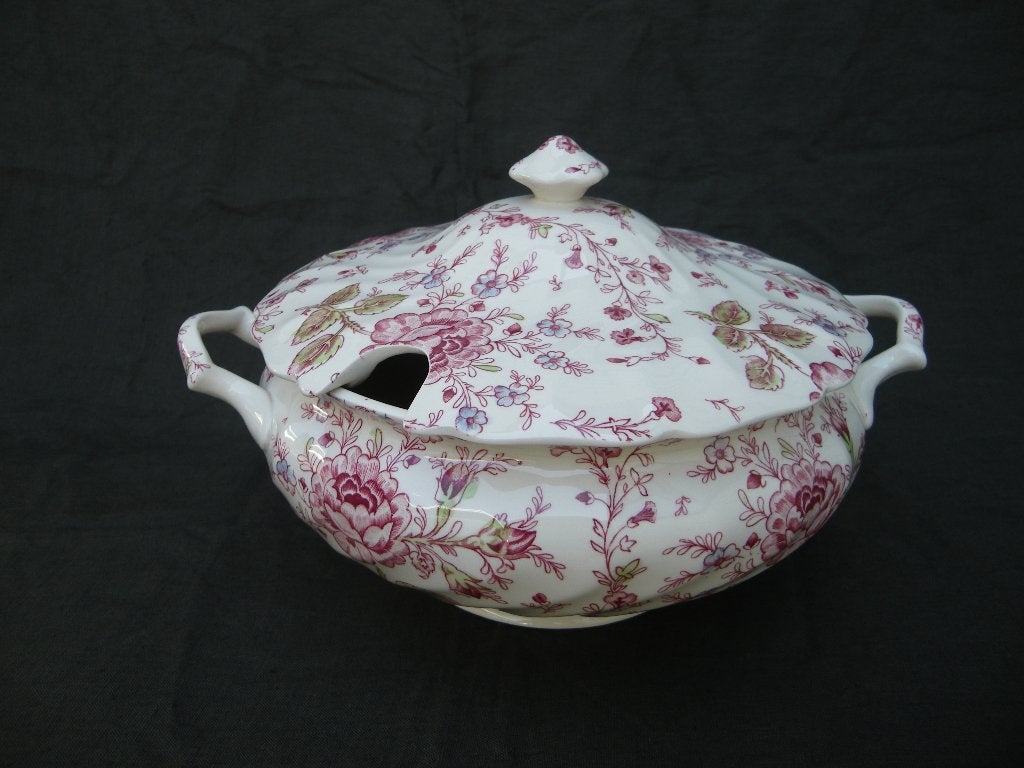Johnson Brothers ROSE CHINTZ  Puntgave soepterrine inh 3,7 l, Ophalen of Verzenden, Zo goed als nieuw, Bord(en), Overige stijlen