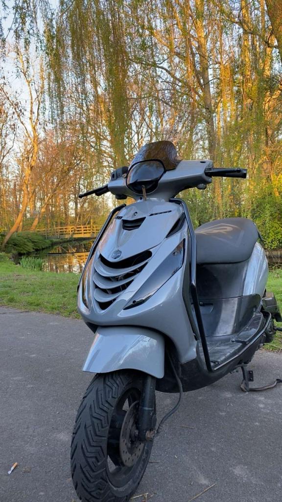 Zip 80cc - ruilen is ook mogelijk, Fietsen en Brommers, Brommeronderdelen | Scooters, Gebruikt, Piaggio, Overige typen, Ophalen of Verzenden