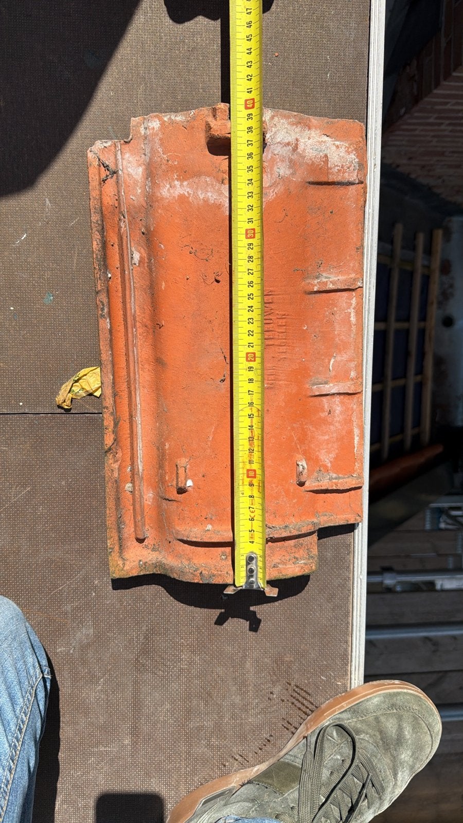 Gezocht: ca. 300 gebruikte dakpannen, Doe-het-zelf en Verbouw, Dakpannen en Dakbedekking, Ophalen, Gebruikt, Steen of Klei, 15 m² of meer