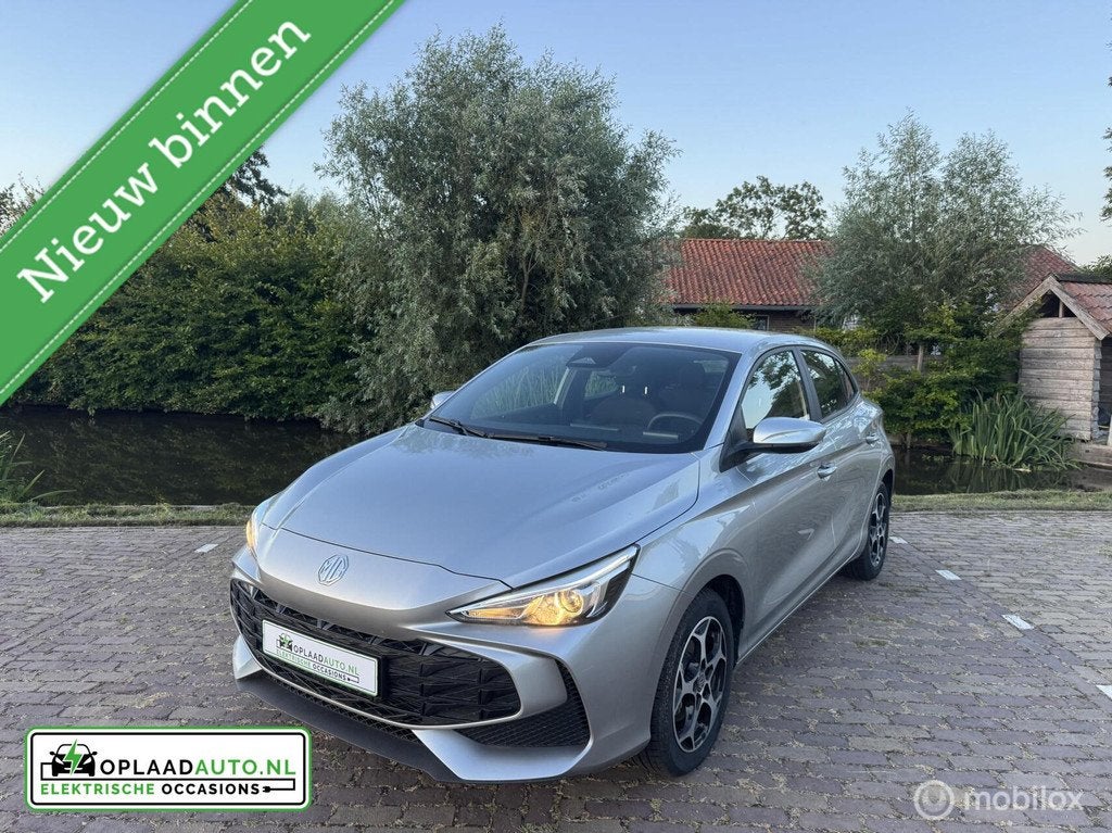 MG3 Hybrid+ 1.5 Hybrid+ Comfort | Garantie 3032 | Camera, Auto's, MG, 194 pk, 4 cilinders, Met garantie (alle), 1298 kg