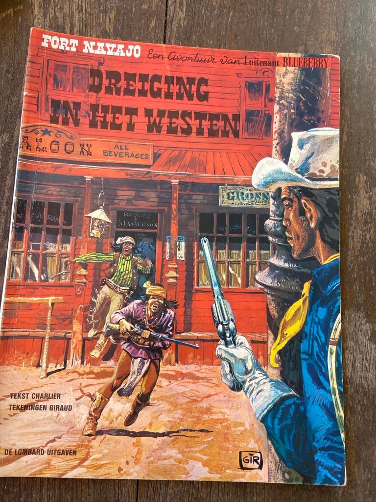 Fort Navajo: Dreiging in het Westen - Luitenant Blueberry, Boeken, Eén stripboek, Ophalen of Verzenden, Gelezen