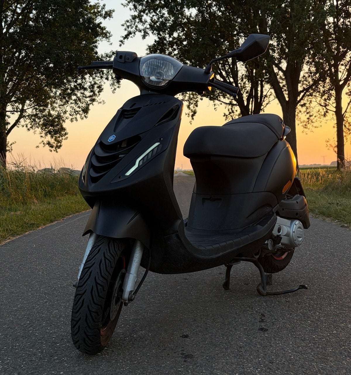 Piaggio Zip 4-takt 2021 - Mat Zwart - Goed onderhouden, Ophalen, Gebruikt, Maximaal 45 km/u, Zip
