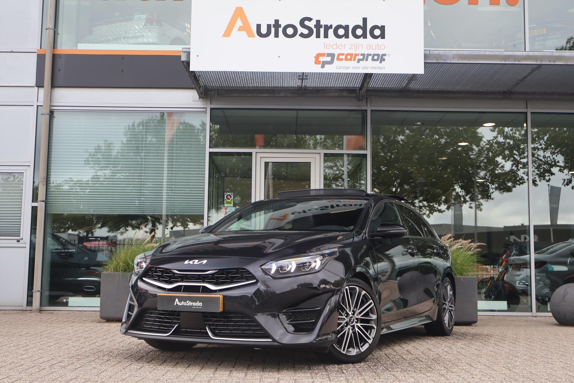 Kia Proceed 1.5 T-GDi GT-Line 140pk | Pano | JBL | ACC | Cam, Dealer onderhouden, 1325 kg, Gebruikt, 4 cilinders