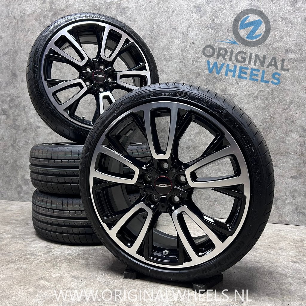 18 inch originele JCW Circuit Spoke velgen + zomerbanden, Auto-onderdelen, Banden en Velgen, 18 inch, Banden en Velgen, Mini, Nieuw