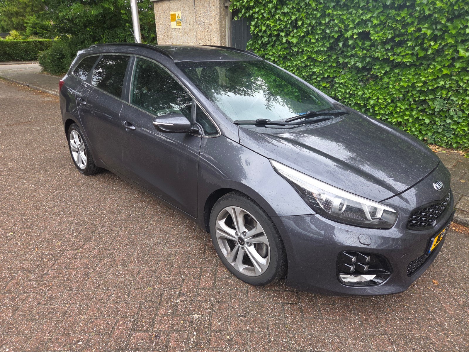 Kia (Pro) Cee d 1.0 T-gdi Sporty Wagon 2016 Grijs, Auto's, Kia, Bedrijf, (Pro) Cee d, Achteruitrijcamera, Adaptieve lichten, Adaptive Cruise Control