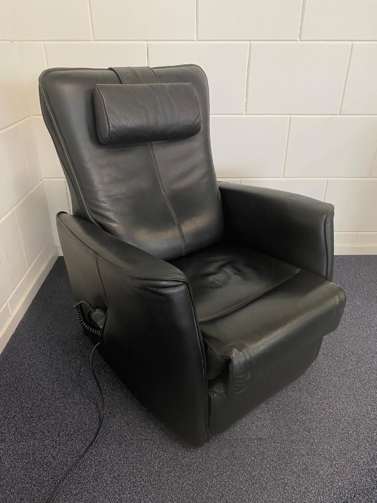Prominent sta op relax stoel zwart leer - 260217, Huis en Inrichting, Stoelen, Verzenden, Zwart, Leer, Zo goed als nieuw