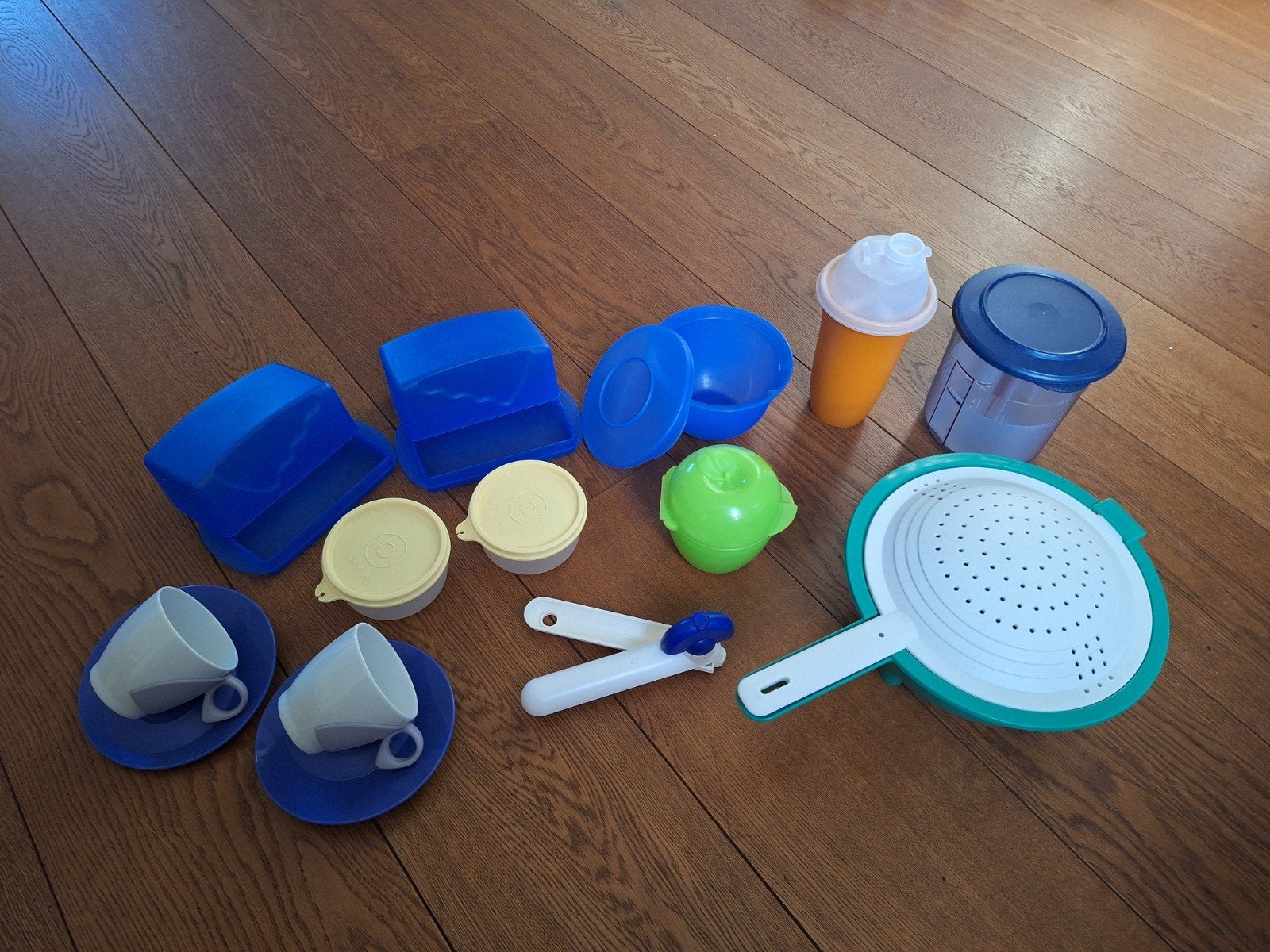 Diverse Tupperware set - Bakjes, bekers, duo vergiet....., Overige kleuren, Overige typen, Ophalen of Verzenden, Met deksel