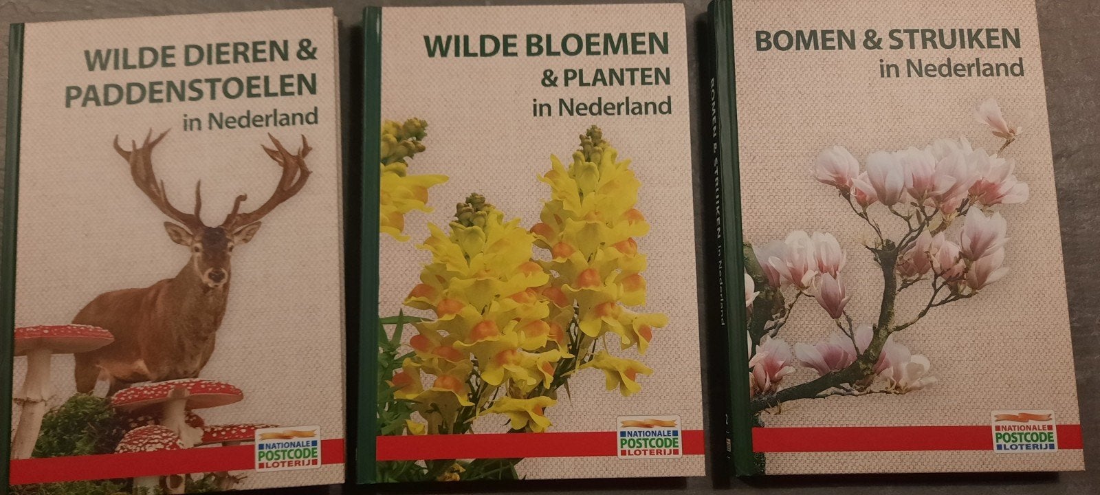 1.Bomen en struiken 2.Bloemen, planten 3. Dieren, paddestoel, Ophalen of Verzenden, Zo goed als nieuw, Bloemen, Planten en Bomen