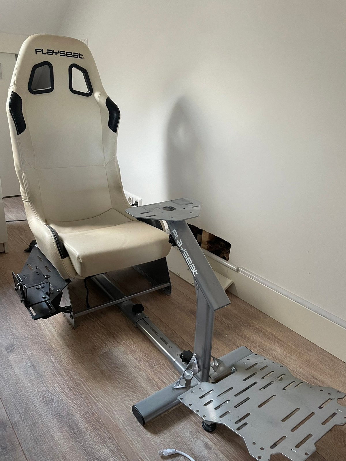 Playseat met schakelpook houder/frame, Spelcomputers en Games, Ophalen, Gebruikt