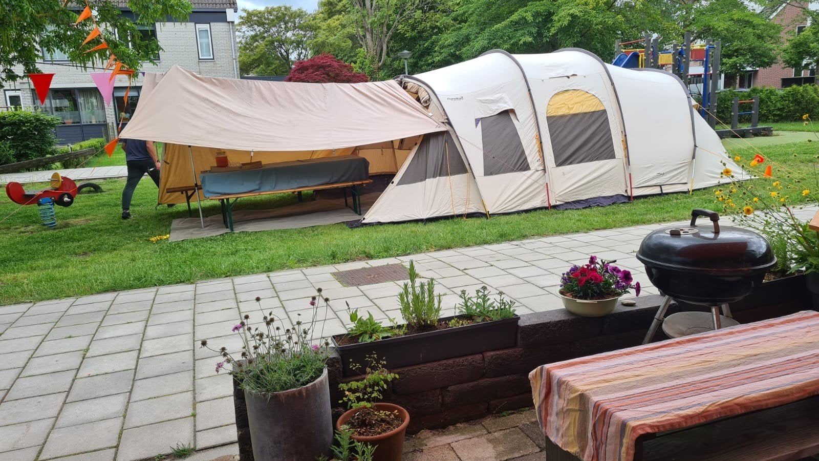 Eureka tunneltent The grand btc, Caravans en Kamperen, Ophalen of Verzenden
