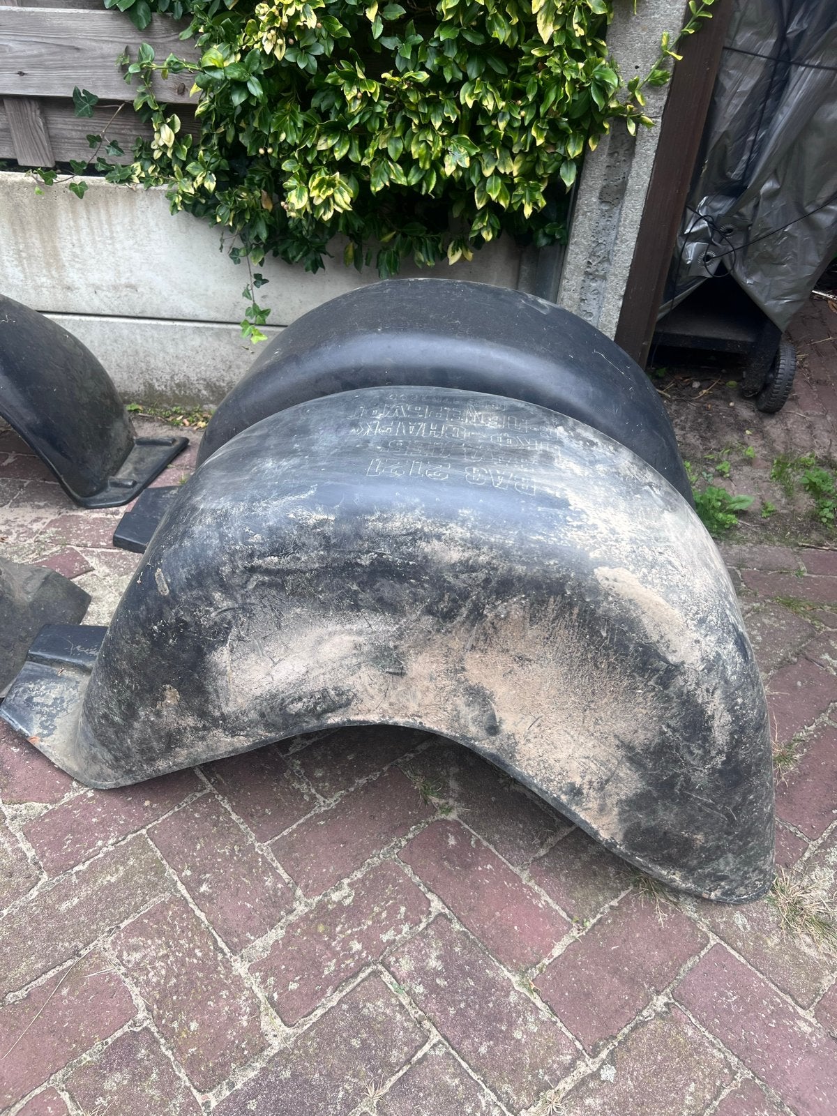 Modderkuip set voor Lada Niva, Ophalen, Gebruikt, Universele onderdelen, Spatbord