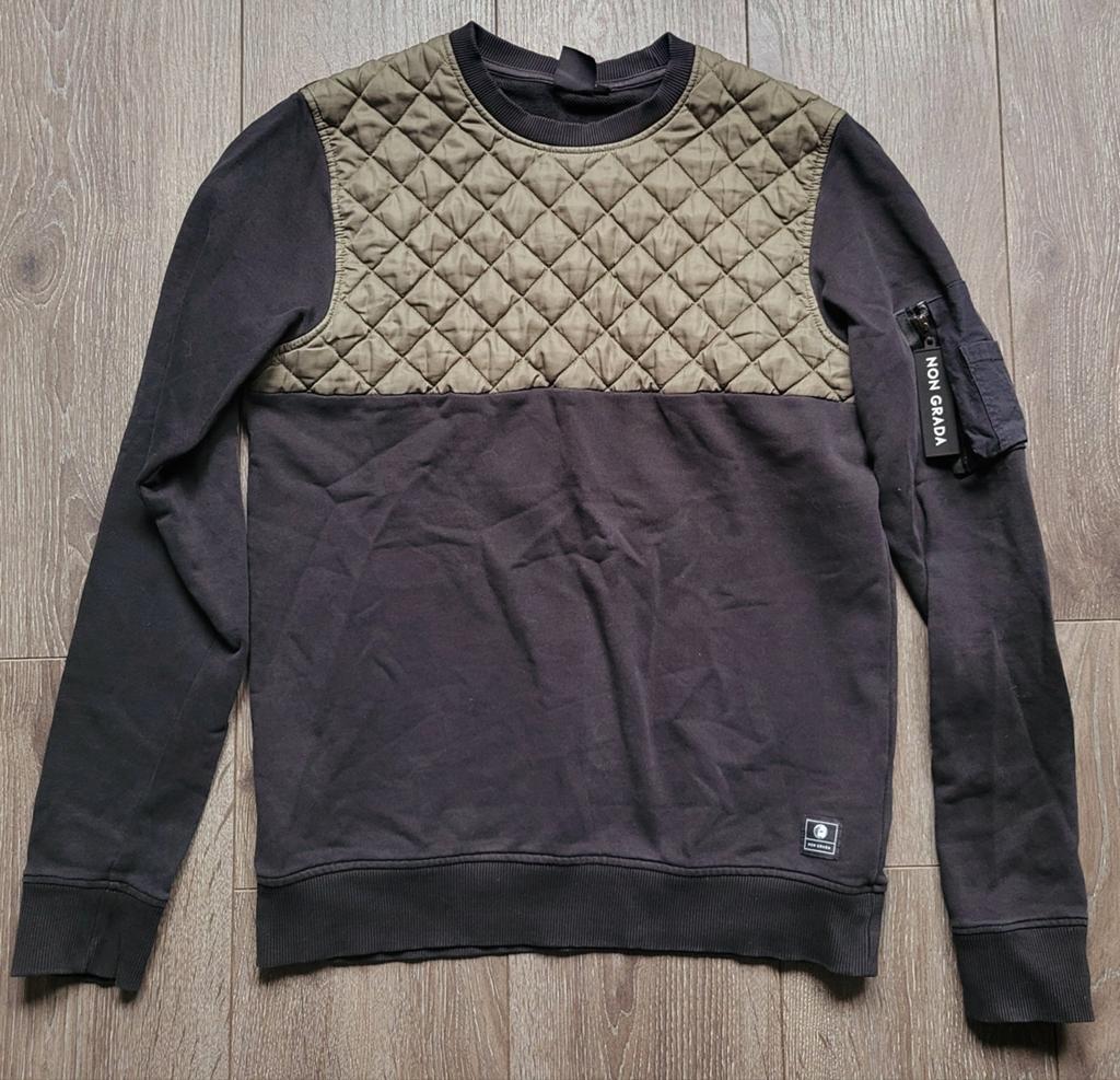 Mooie trui NON GRADA S, Overige kleuren, Ophalen of Verzenden, Zo goed als nieuw, Non Grada