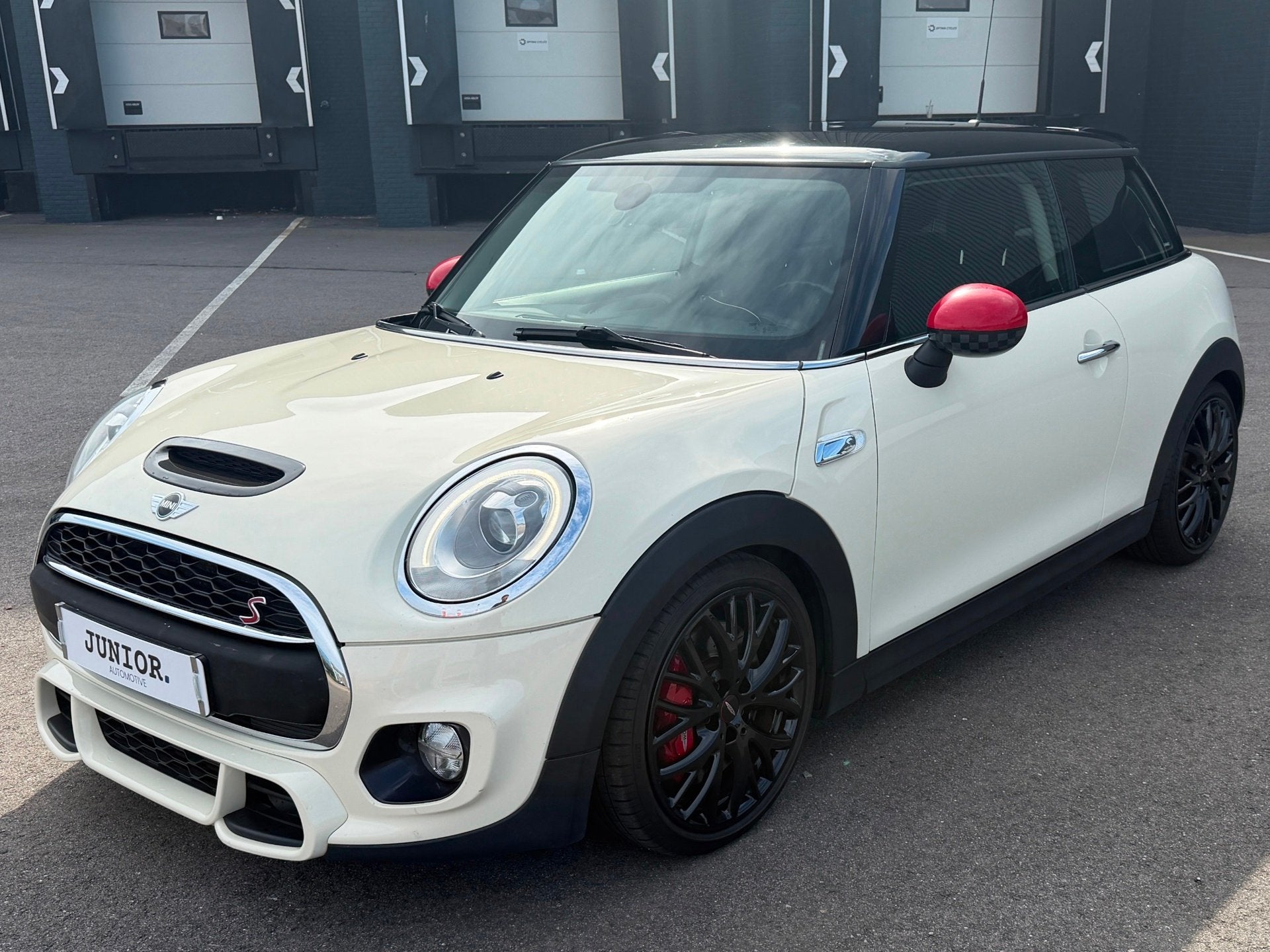 Mini 3-Deurs 2.0 Cooper S Pepper JCW/240PK/REMUS/CRUISE/CLIM, Auto's, Voorwielaandrijving, 1998 cc, Stof, Gebruikt