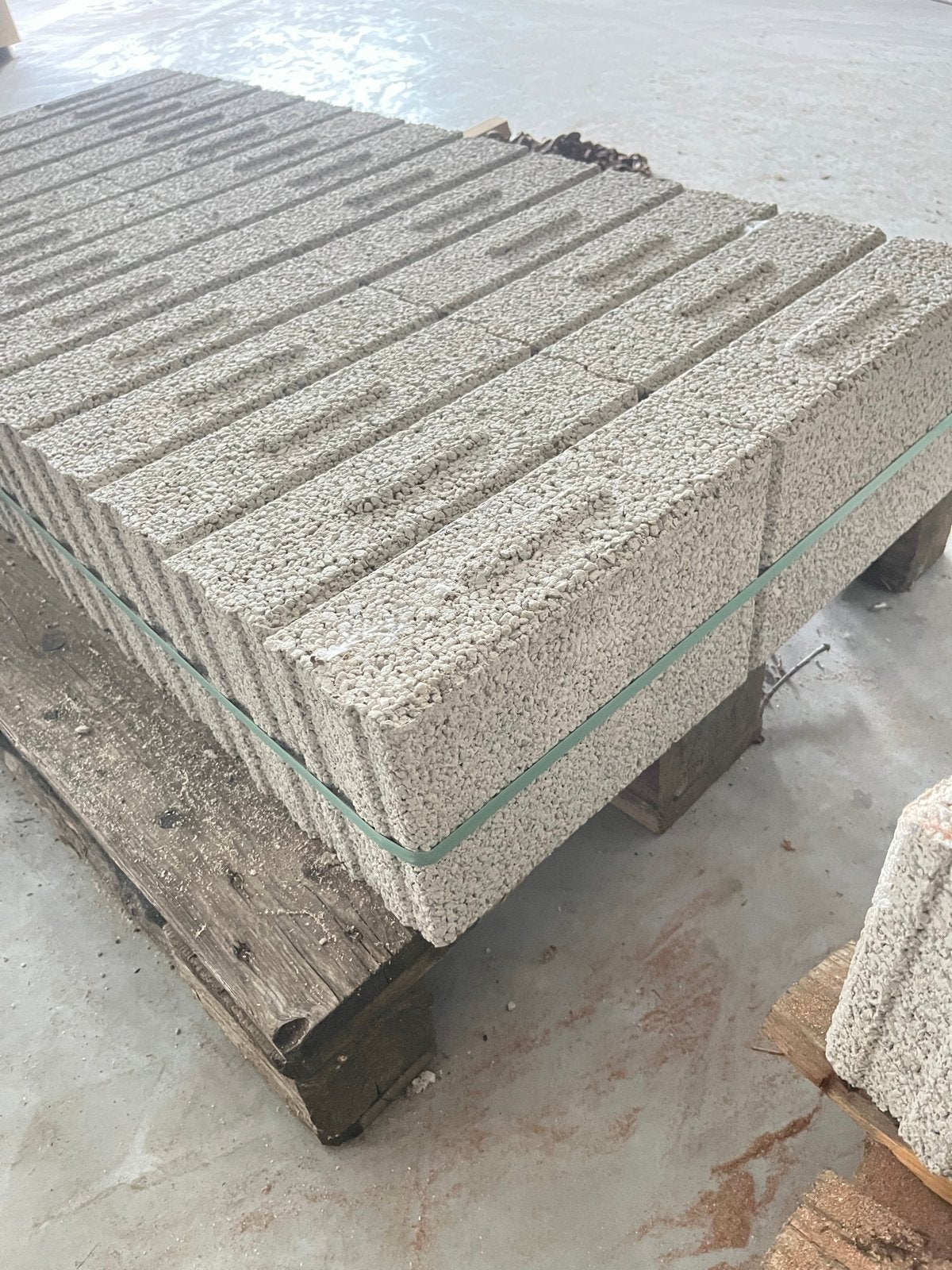 Nieuwe bia lijm betonblokken, Doe-het-zelf en Verbouw, Metselstenen, Ophalen of Verzenden, Nieuw, Beton